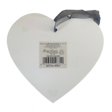FS831: Baby Heart Plaque - Slight Defect